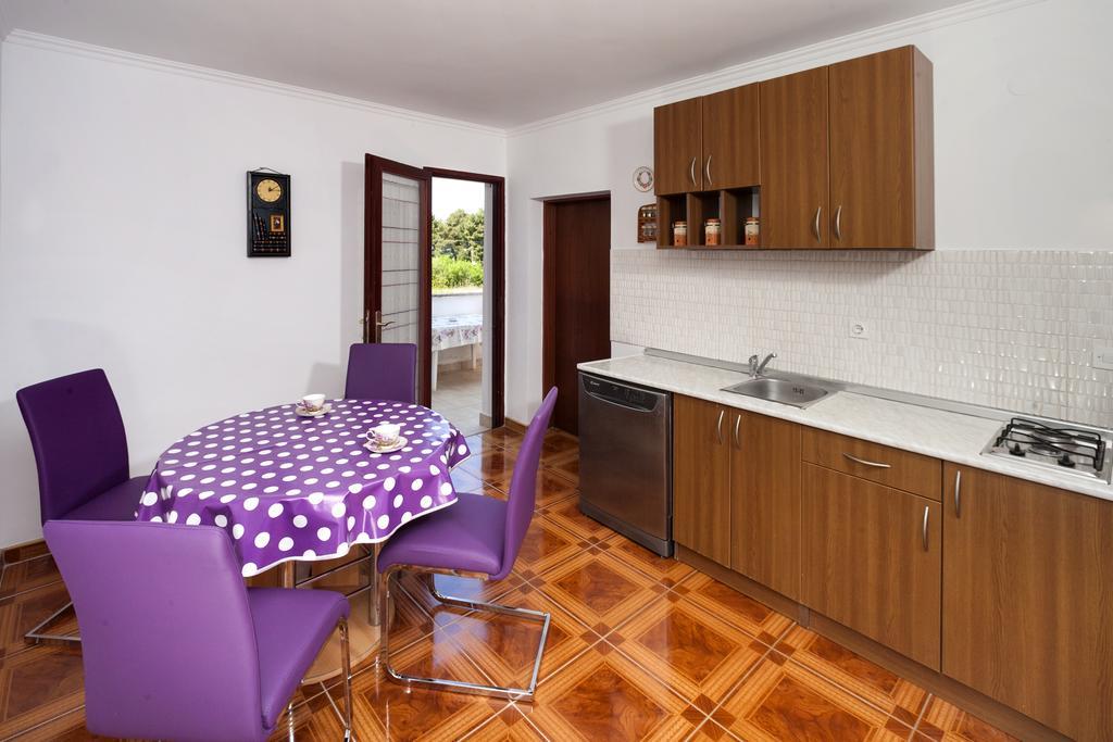 Apartment Elena